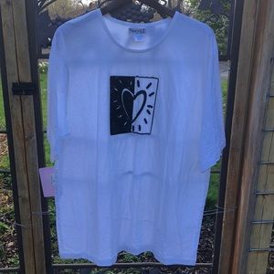 Surya II all cotton white T-shirt with black sequin heart size 2X